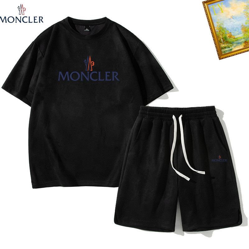 Moncler Short Suits